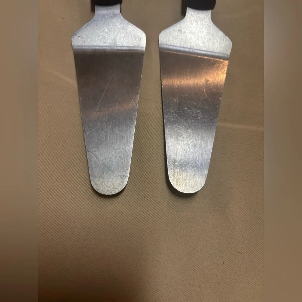 Set of‎ 2 - Winco Cake Pie Servers with Black Handles